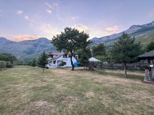 Un paisaje natural cerca de la casa de huéspedes