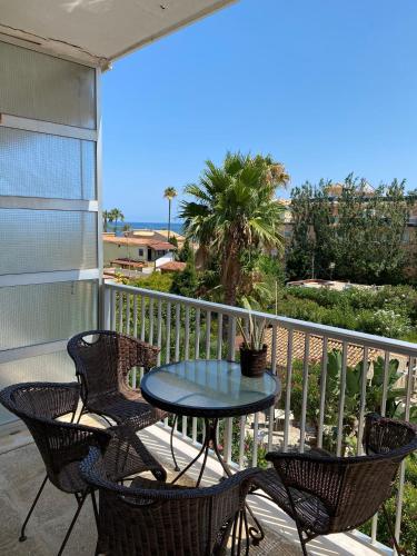 Oasis Apartments playa albaranas