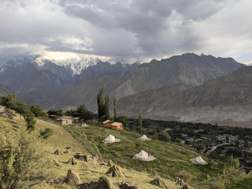 Destination Lodges Camp Leo Hoppar Valley