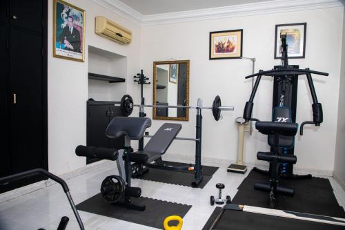 Fitness centrum a/nebo fitness zařízení v ubytování Hôtel Texuda