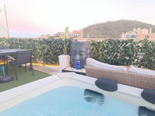 ATICO DELUXE JACUZZI La Cala BENIDORM