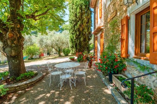 Κήπος έξω από το Gîte Chez Martha