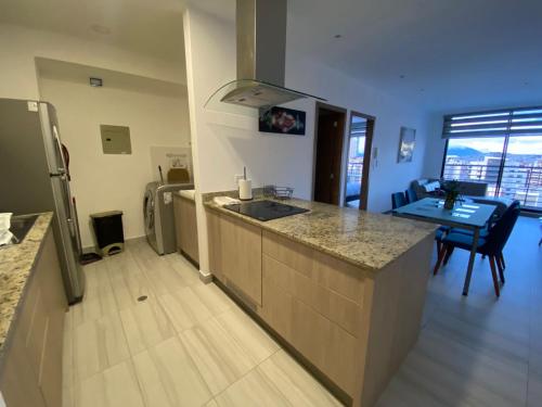 Küche/Küchenzeile in der Unterkunft Premium Suite República del Salvador