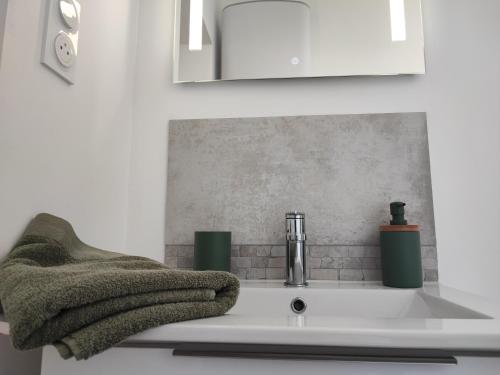 Fotografie z fotogalerie ubytování CMG Studio 202 XL Petit Bois Place Ducale v destinaci Charleville-Mézières