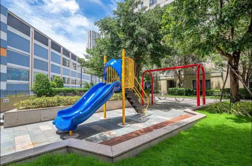 Herní místnost nebo prostor pro děti v ubytování Masteri Residence Heera Stay Apartment
