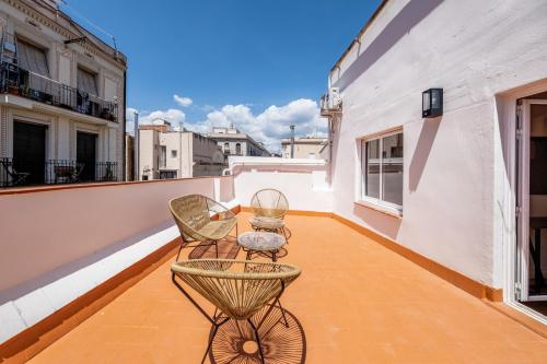 AinB Barcelona Sants Apartments