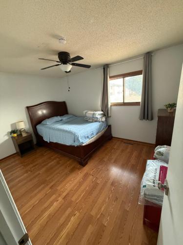 Una cama o camas en una habitación de Gladelle