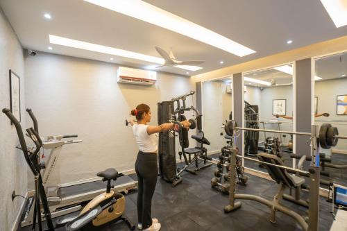 Gimnasio o instalaciones de fitness de Sukoon by the Ganges - A unit of Perfectstayz