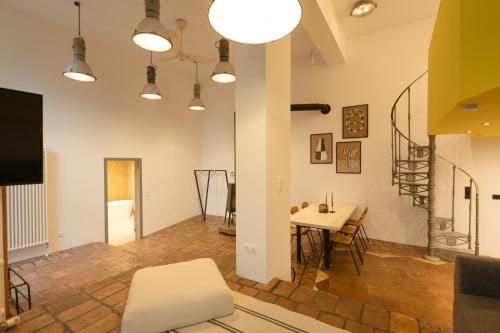 AWerner Loft I Premium