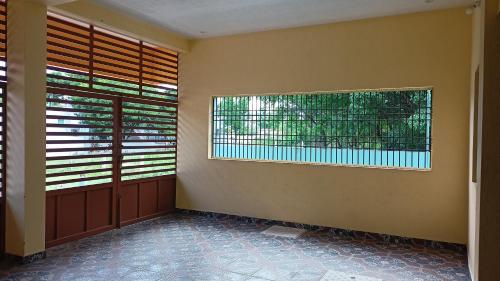 Swimmingpoolen hos eller tæt på Kasthuri Guest House