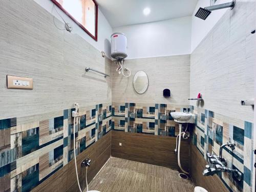 Φωτογραφία από το άλμπουμ του MHR Vacation Home & Mini Function Hall σε Khammam