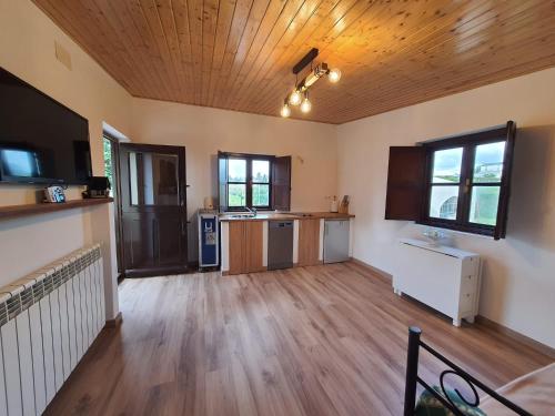 Η κουζίνα ή μικρή κουζίνα στο Apartamento Carla Inés