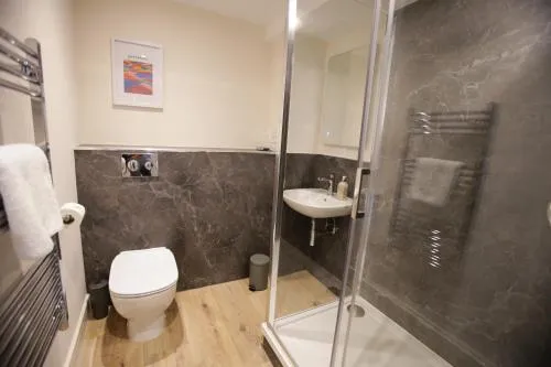 Kings Toft Apartments photo 32