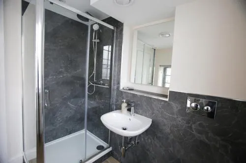 Kings Toft Apartments photo 39