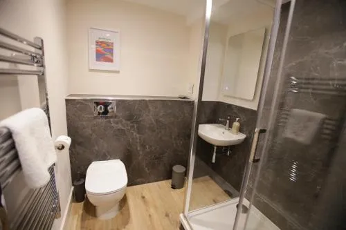 Kings Toft Apartments photo 38