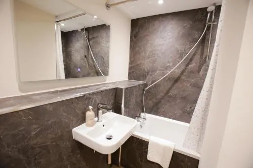 Kings Toft Apartments photo 79