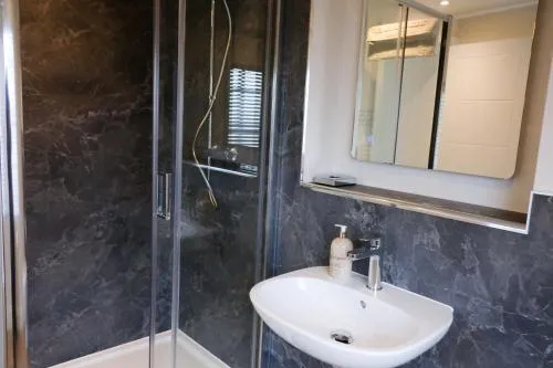 Kings Toft Apartments photo 6