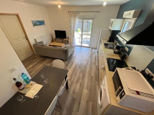 Μια τηλεόραση ή/και κέντρο ψυχαγωγίας στο Océan House Le Porge