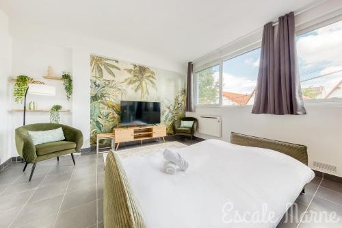 Escale-marne fr - 001 - RDC - Private Terrace - Free Parking - Free Luggage Storage - Metro 8 Eiffel Tower -All equipped - Linen Included - Washing Machine - Dish Washer - Luxury Mattress 160X200 - Panoramic View - From 1 to 4 guests