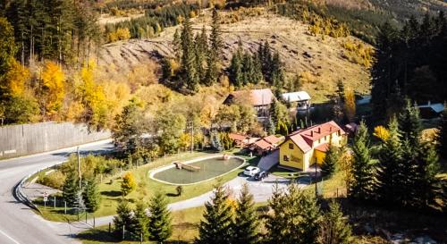 Chata Fačkov pod Kľakom