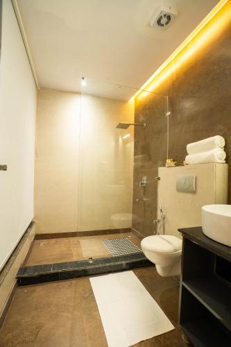 Un baño de Sukoon by the Ganges - A unit of Perfectstayz