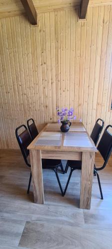 Fotografie z fotogalerie ubytování Cotagge Cozy Yard v destinaci Stepancminda