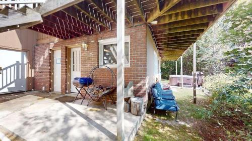 Κήπος έξω από το Silver Spring Chalet