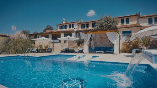Villa Kalista Istriana for 10 people with private pool & sea view