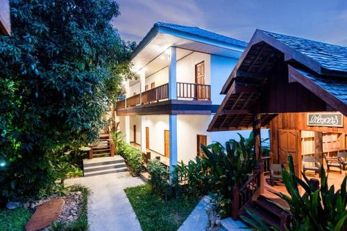 Bangunan di mana terletaknya hotel