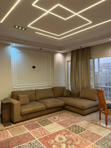 شقة مفروشة بحي الدقي