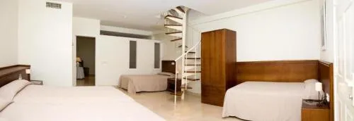 Lloyds Beach Club photo 17