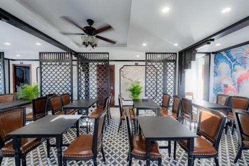 Гостиная зона в Cozy An Luangprabang Hotel