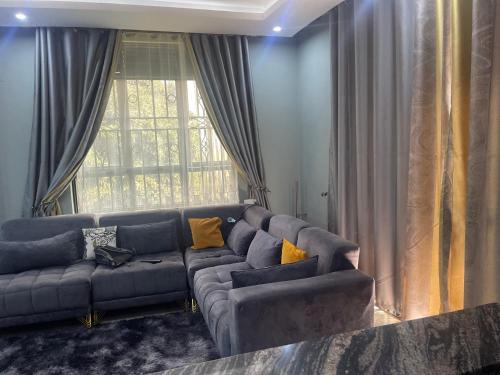 Gallery image of Emmas place in Naziba