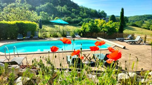 Πισίνα στο ή κοντά στο Chambres d'hôtes B&B - Mas Cinq Sols