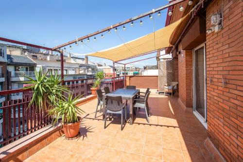 7CROM1130 - 2BD Eixample with a big terrace
