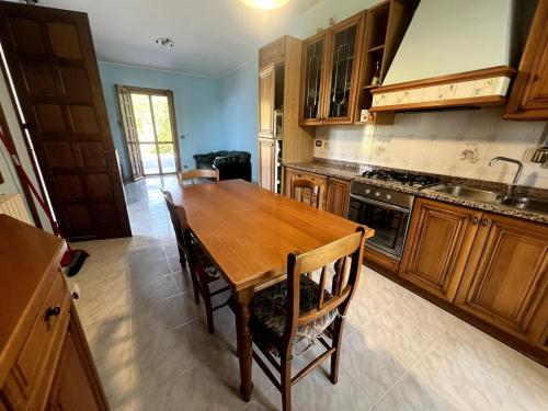 Кухня или мини-кухня в Casa Viola - San Remo
