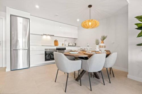 Apartment Perfect for Families & Remote Workers - Selwo, Estepona photo 10
