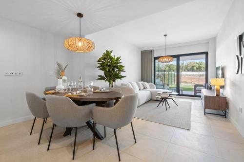 Apartment Perfect for Families & Remote Workers - Selwo, Estepona photo 9