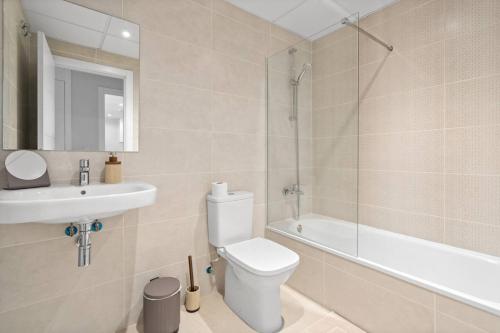 Apartment Perfect for Families & Remote Workers - Selwo, Estepona photo 16