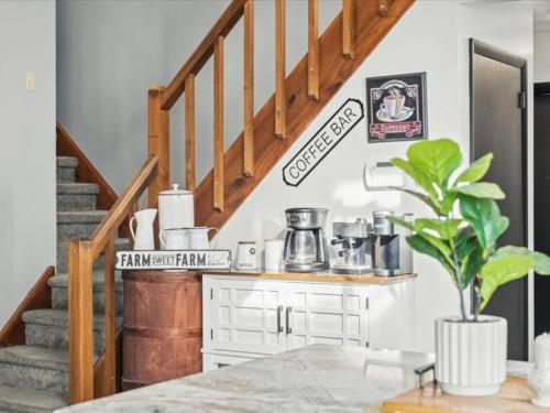 Fotografie z fotogalerie ubytování Memorabile Getaway Fire-Pit and Entrainment Area v destinaci Long Pond