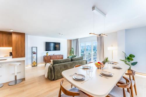 Apartamento Myramar Banús l photo 2