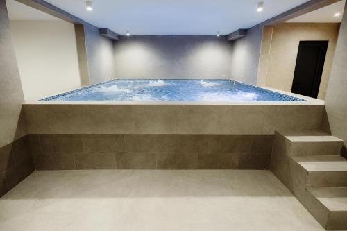 La alberca dentro o cerca de Boggi Apartman, Kopaonik