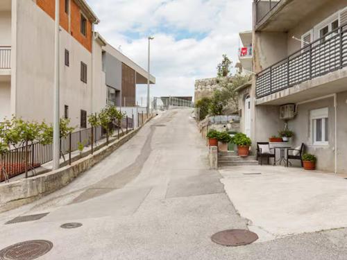 Apartment Mara with Free Parking
