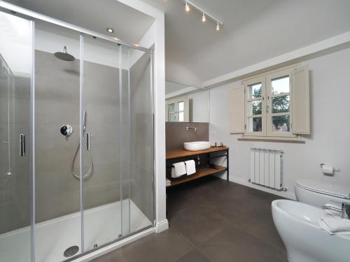 Koupelna v ubytování CorteViva Rooms