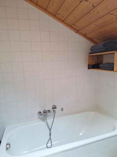Un baño de Haus Rieder