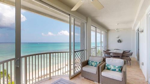 South Bay Beach Club #20 - 4 Bedroom 4 Bathroom Unit