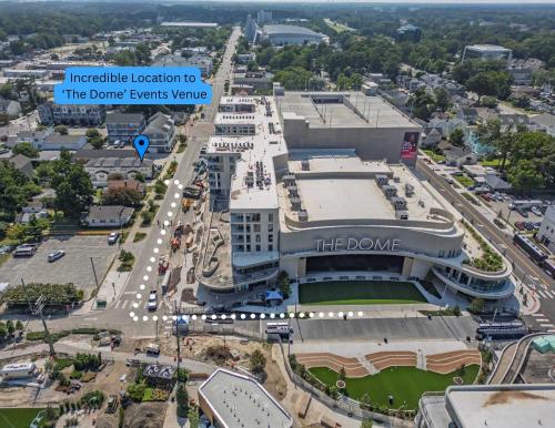 an aerial view of the doore detroit campus at Ocean Lofts in the Vibe #8 - 5 min walk to beach in Virginia Beach