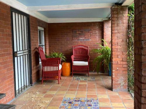 Afbeelding uit fotogalerij van Charming Garden on Waldburg in Savannah