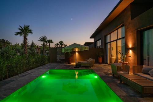 Piscina di NOMMOS Beach RESORT & POOL CLUB o nelle vicinanze