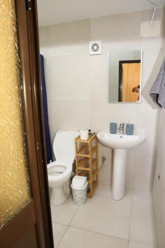 Fotografie z fotogalerie ubytování Albania Studio Apartament v destinaci Tirane